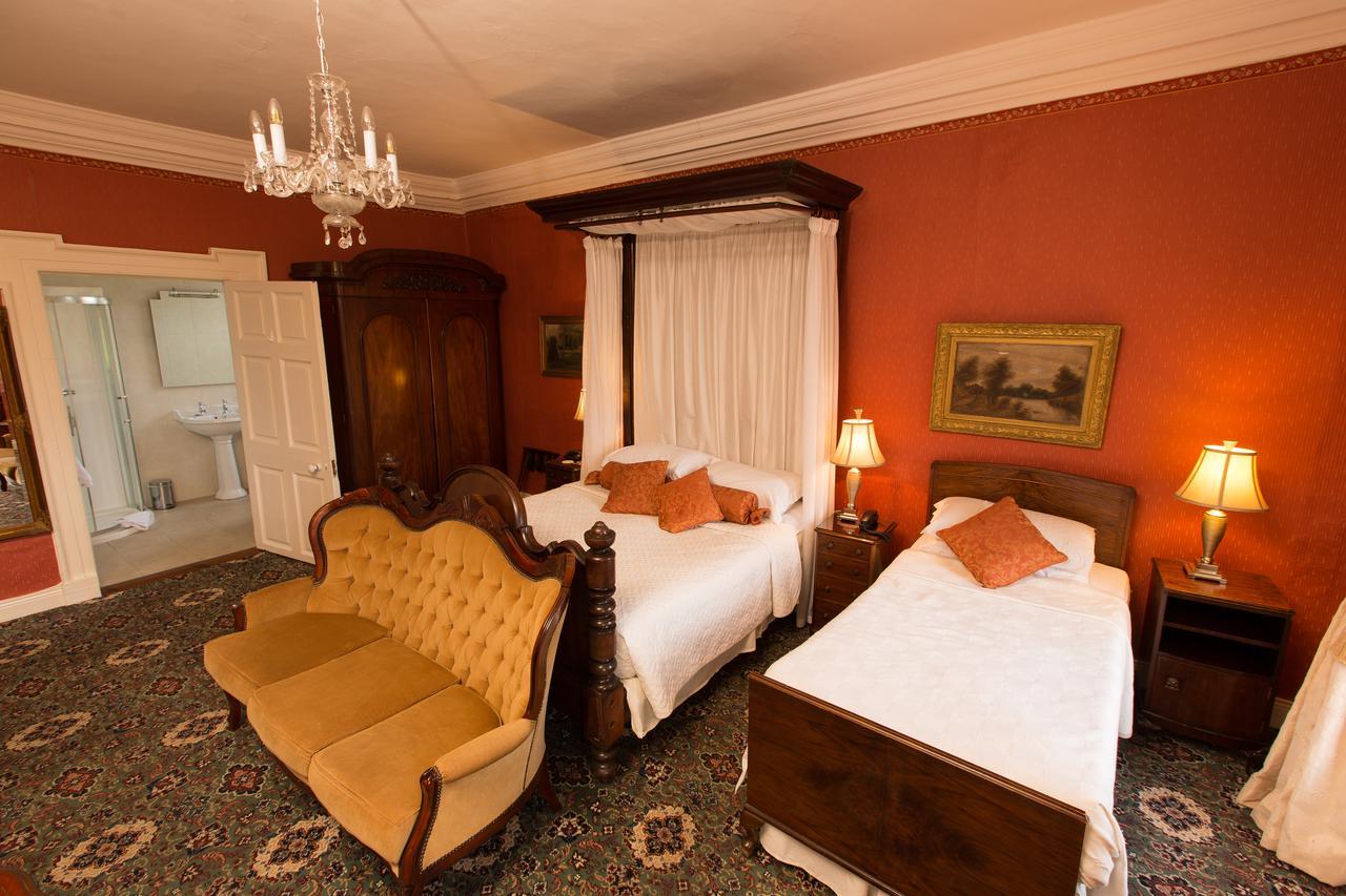 Inch House Otel Thurles Dış mekan fotoğraf